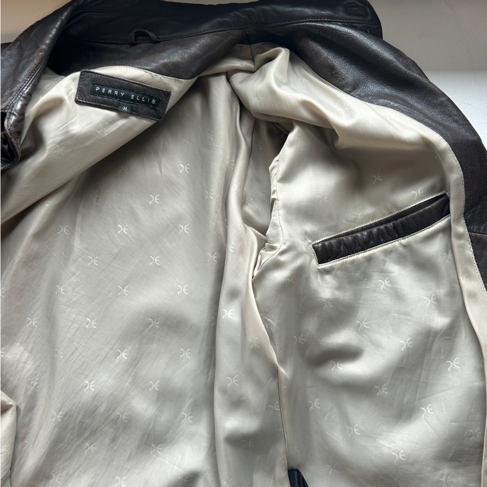 Perry Ellis Brown Genuine Leather Button Up Jacket Size Medium - Picture 6 of 10